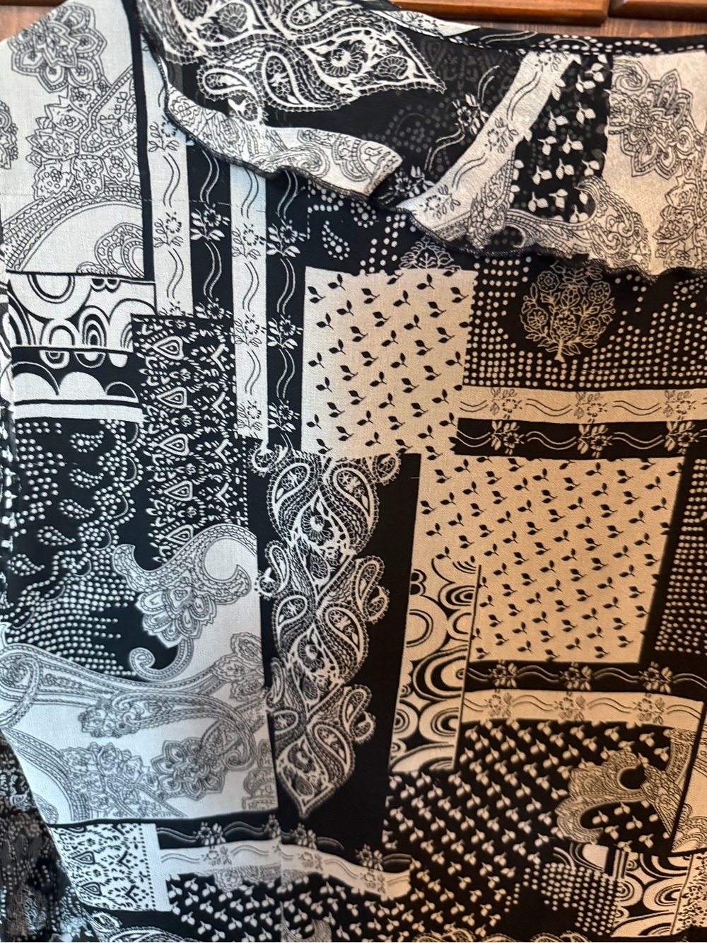 Allison Taylor vintage 100% silk Bohemian Y2K patchwork blouse MP - Picture 10 of 10